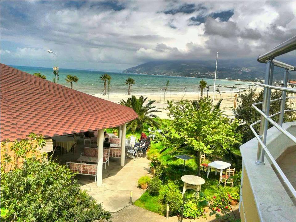 Kompleksi Turistik Edir Orikum Exterior foto