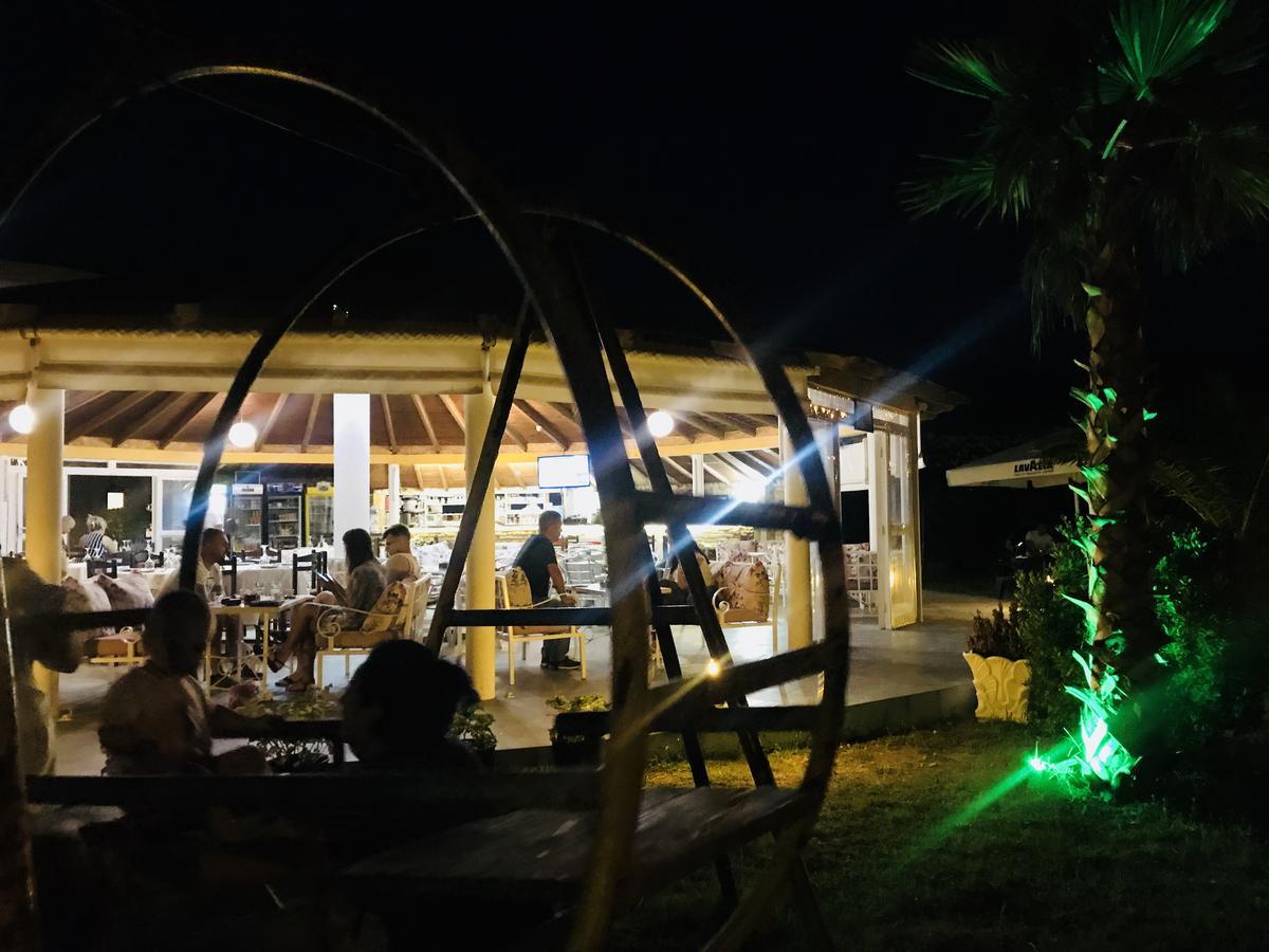 Kompleksi Turistik Edir Orikum Exterior foto